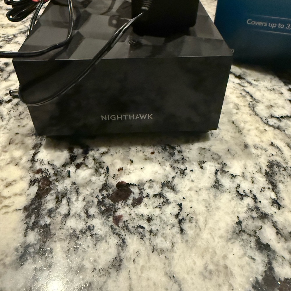 Used Netgear Mesh WiFi 6 Router and Satellite. - Picture 9 of 9